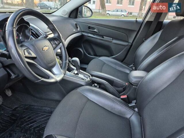 Сірий Шевроле Круз, об'ємом двигуна 2 л та пробігом 212 тис. км за 8850 $, фото 13 на Automoto.ua