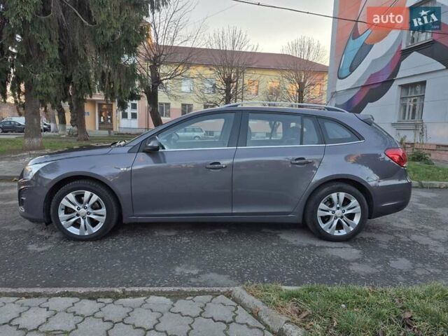 Сірий Шевроле Круз, об'ємом двигуна 2 л та пробігом 212 тис. км за 8850 $, фото 3 на Automoto.ua