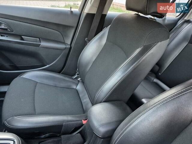Сірий Шевроле Круз, об'ємом двигуна 2 л та пробігом 212 тис. км за 8850 $, фото 24 на Automoto.ua