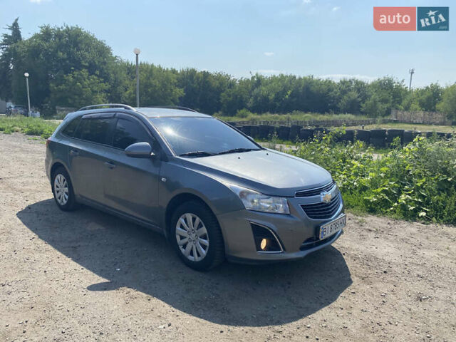 Серый Шевроле Круз, объемом двигателя 1.8 л и пробегом 212 тыс. км за 6400 $, фото 4 на Automoto.ua