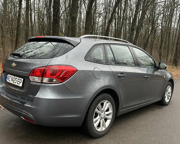 Серый Шевроле Круз, объемом двигателя 1.6 л и пробегом 216 тыс. км за 7300 $, фото 1 на Automoto.ua
