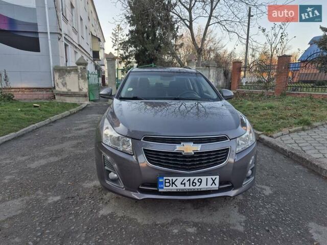 Сірий Шевроле Круз, об'ємом двигуна 2 л та пробігом 212 тис. км за 8850 $, фото 1 на Automoto.ua