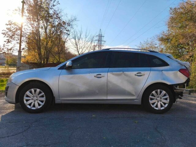 Серый Шевроле Круз, объемом двигателя 1.8 л и пробегом 342 тыс. км за 3500 $, фото 5 на Automoto.ua