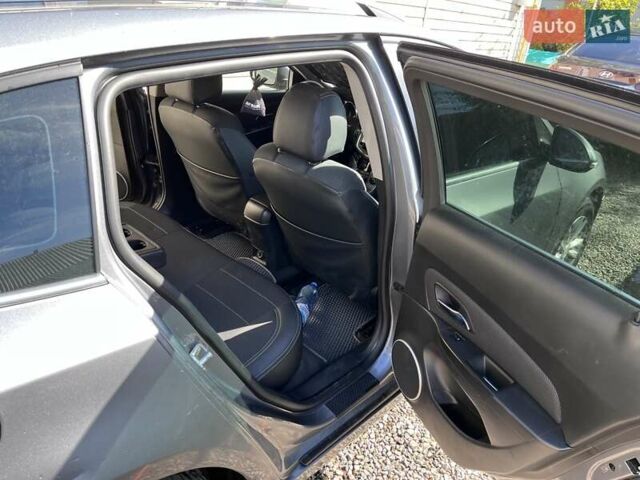 Серый Шевроле Круз, объемом двигателя 1.8 л и пробегом 221 тыс. км за 7000 $, фото 10 на Automoto.ua