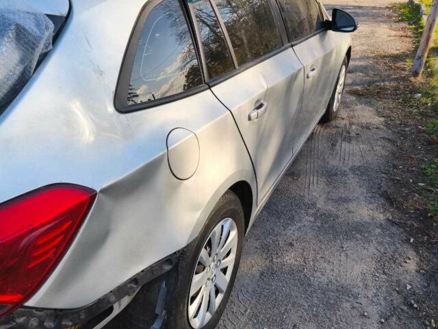 Серый Шевроле Круз, объемом двигателя 1.8 л и пробегом 342 тыс. км за 3500 $, фото 9 на Automoto.ua