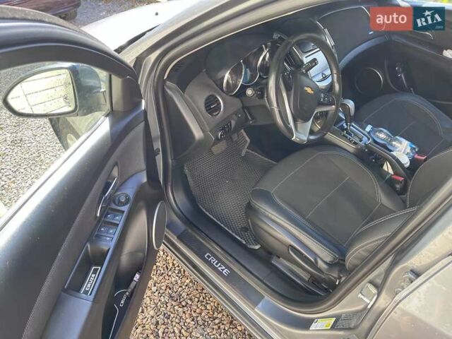Серый Шевроле Круз, объемом двигателя 1.8 л и пробегом 221 тыс. км за 7000 $, фото 7 на Automoto.ua