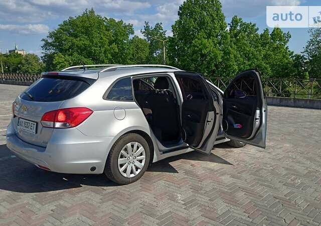 Сірий Шевроле Круз, об'ємом двигуна 1.6 л та пробігом 120 тис. км за 10900 $, фото 26 на Automoto.ua