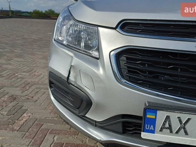 Серый Шевроле Круз, объемом двигателя 1.6 л и пробегом 120 тыс. км за 8700 $, фото 21 на Automoto.ua