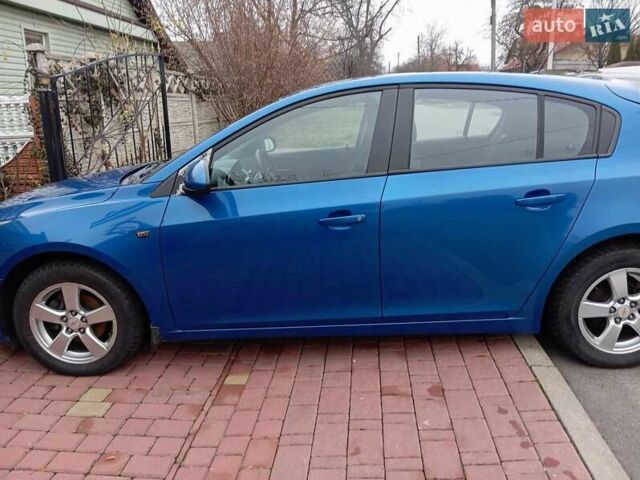 Синий Шевроле Круз, объемом двигателя 1.6 л и пробегом 213 тыс. км за 6000 $, фото 13 на Automoto.ua