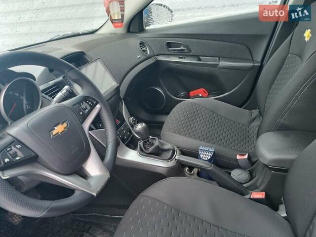 Синий Шевроле Круз, объемом двигателя 1.6 л и пробегом 104 тыс. км за 8200 $, фото 12 на Automoto.ua