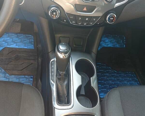 Синий Шевроле Круз, объемом двигателя 1.4 л и пробегом 138 тыс. км за 10300 $, фото 9 на Automoto.ua