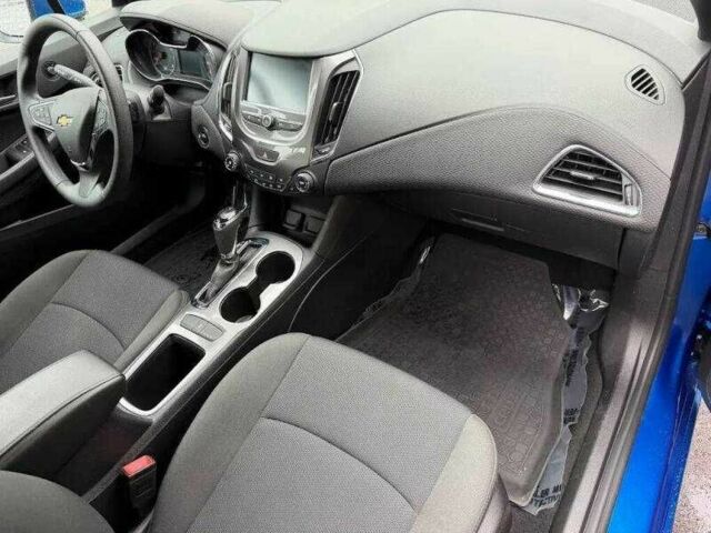 Синий Шевроле Круз, объемом двигателя 1.4 л и пробегом 64 тыс. км за 1500 $, фото 6 на Automoto.ua