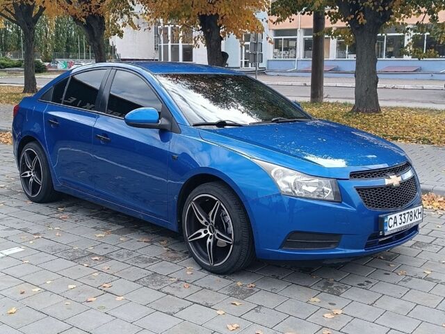 Синій Шевроле Круз, об'ємом двигуна 1.6 л та пробігом 248 тис. км за 6600 $, фото 2 на Automoto.ua