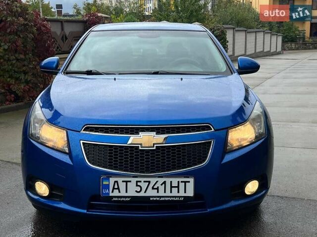 Синій Шевроле Круз, об'ємом двигуна 1.8 л та пробігом 310 тис. км за 6300 $, фото 1 на Automoto.ua