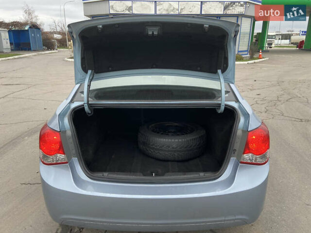 Синій Шевроле Круз, об'ємом двигуна 1.6 л та пробігом 199 тис. км за 5900 $, фото 10 на Automoto.ua