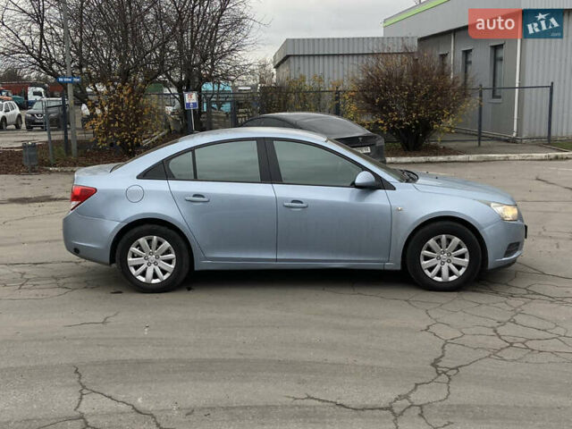 Синій Шевроле Круз, об'ємом двигуна 1.6 л та пробігом 199 тис. км за 5900 $, фото 3 на Automoto.ua