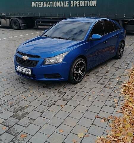 Синий Шевроле Круз, объемом двигателя 1.6 л и пробегом 248 тыс. км за 6600 $, фото 1 на Automoto.ua