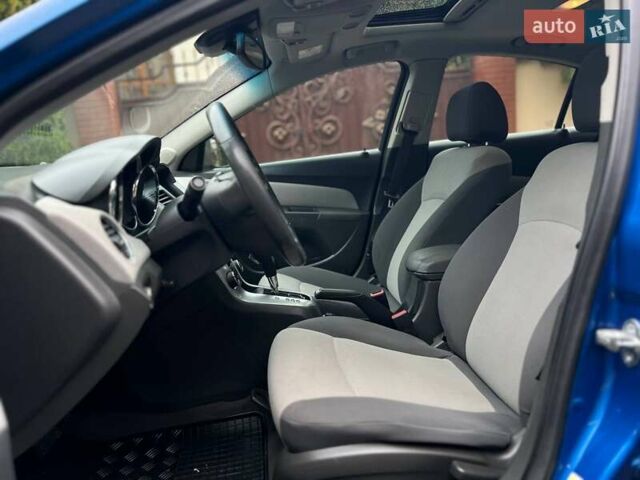 Синій Шевроле Круз, об'ємом двигуна 1.8 л та пробігом 310 тис. км за 6300 $, фото 7 на Automoto.ua
