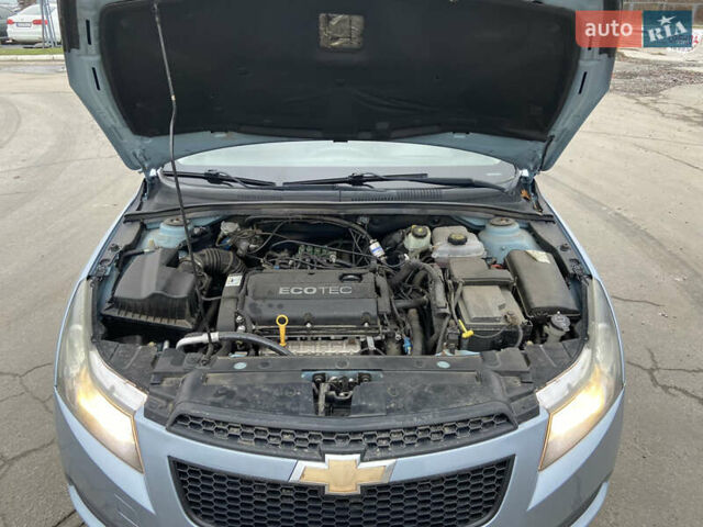 Синій Шевроле Круз, об'ємом двигуна 1.6 л та пробігом 199 тис. км за 5900 $, фото 14 на Automoto.ua