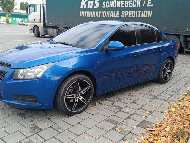 Синій Шевроле Круз, об'ємом двигуна 1.6 л та пробігом 248 тис. км за 6600 $, фото 9 на Automoto.ua