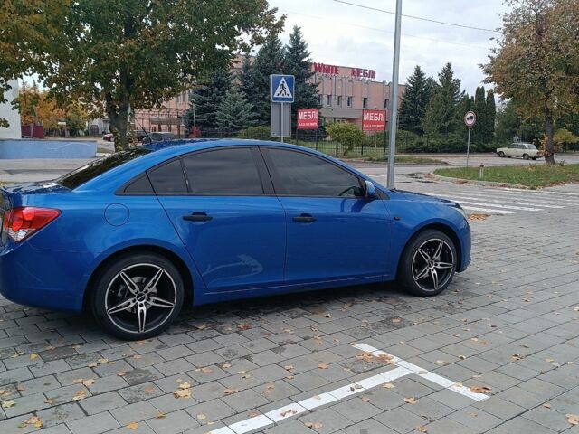 Синій Шевроле Круз, об'ємом двигуна 1.6 л та пробігом 248 тис. км за 6600 $, фото 1 на Automoto.ua