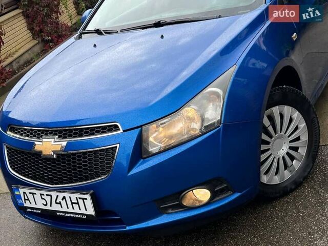 Синій Шевроле Круз, об'ємом двигуна 1.8 л та пробігом 310 тис. км за 6300 $, фото 3 на Automoto.ua