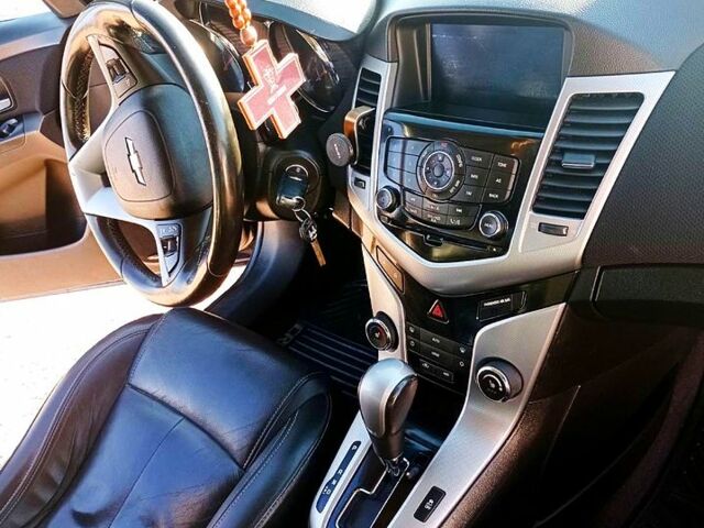 Синий Шевроле Круз, объемом двигателя 1.4 л и пробегом 181 тыс. км за 5500 $, фото 11 на Automoto.ua