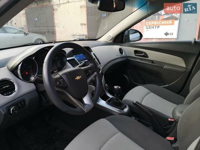Синій Шевроле Круз, об'ємом двигуна 1.8 л та пробігом 173 тис. км за 5800 $, фото 27 на Automoto.ua