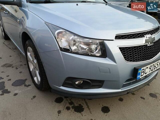Синий Шевроле Круз, объемом двигателя 1.8 л и пробегом 173 тыс. км за 6200 $, фото 14 на Automoto.ua