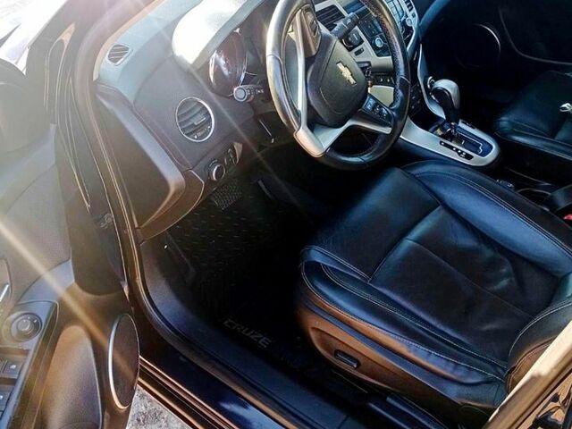 Синий Шевроле Круз, объемом двигателя 1.4 л и пробегом 181 тыс. км за 5500 $, фото 8 на Automoto.ua