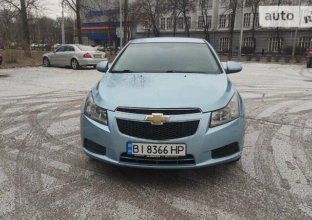 Синій Шевроле Круз, об'ємом двигуна 1.4 л та пробігом 240 тис. км за 6800 $, фото 13 на Automoto.ua