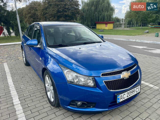 Синій Шевроле Круз, об'ємом двигуна 1.99 л та пробігом 352 тис. км за 7500 $, фото 1 на Automoto.ua