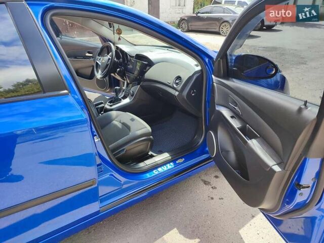 Синій Шевроле Круз, об'ємом двигуна 1.6 л та пробігом 161 тис. км за 7000 $, фото 5 на Automoto.ua