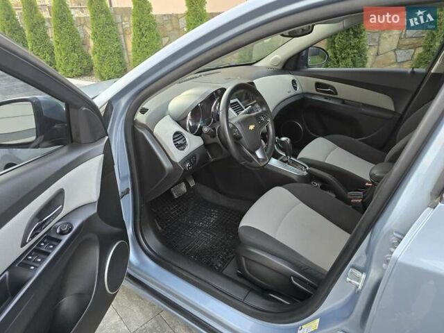 Синий Шевроле Круз, объемом двигателя 2 л и пробегом 127 тыс. км за 6950 $, фото 9 на Automoto.ua