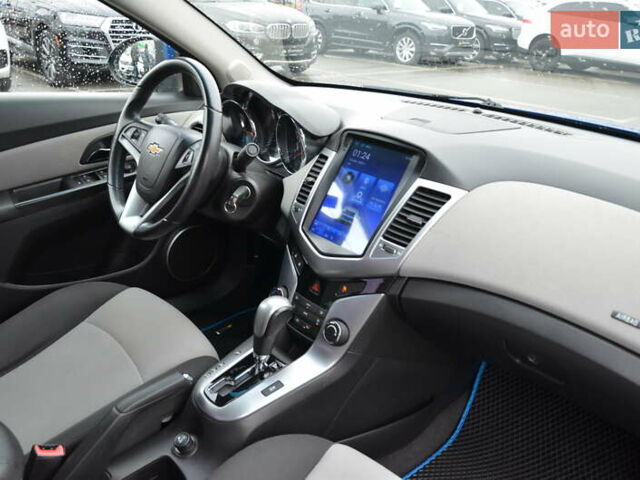 Синий Шевроле Круз, объемом двигателя 2 л и пробегом 160 тыс. км за 8999 $, фото 33 на Automoto.ua