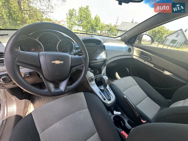 Синий Шевроле Круз, объемом двигателя 1.8 л и пробегом 163 тыс. км за 7499 $, фото 2 на Automoto.ua