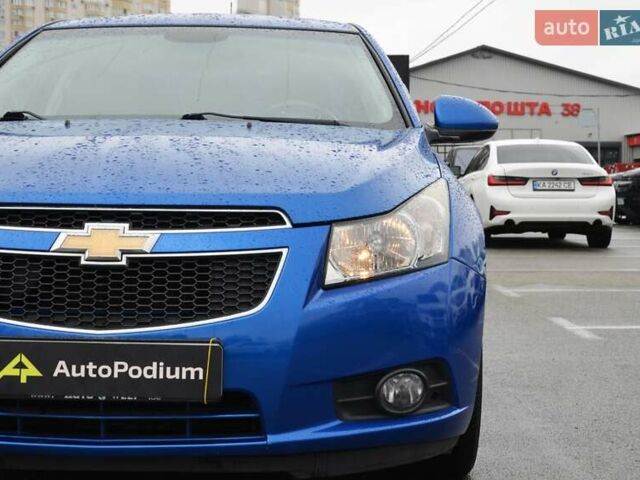 Синий Шевроле Круз, объемом двигателя 2 л и пробегом 160 тыс. км за 8999 $, фото 8 на Automoto.ua