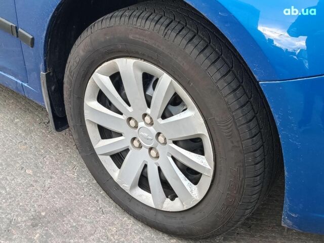 Синий Шевроле Круз, объемом двигателя 1.6 л и пробегом 161 тыс. км за 6850 $, фото 5 на Automoto.ua