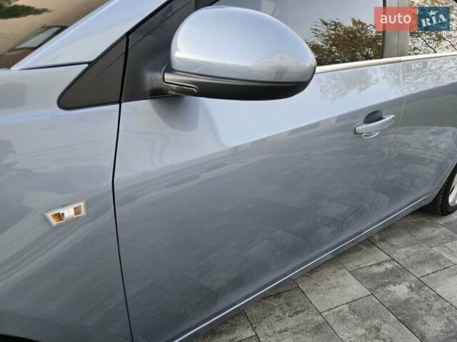 Синий Шевроле Круз, объемом двигателя 2 л и пробегом 127 тыс. км за 6950 $, фото 45 на Automoto.ua