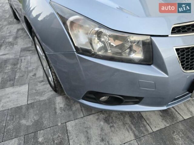 Синий Шевроле Круз, объемом двигателя 2 л и пробегом 127 тыс. км за 6950 $, фото 34 на Automoto.ua