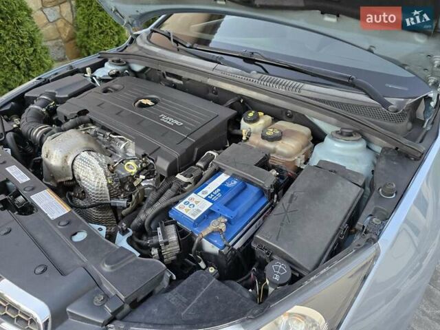 Синий Шевроле Круз, объемом двигателя 2 л и пробегом 127 тыс. км за 6950 $, фото 44 на Automoto.ua