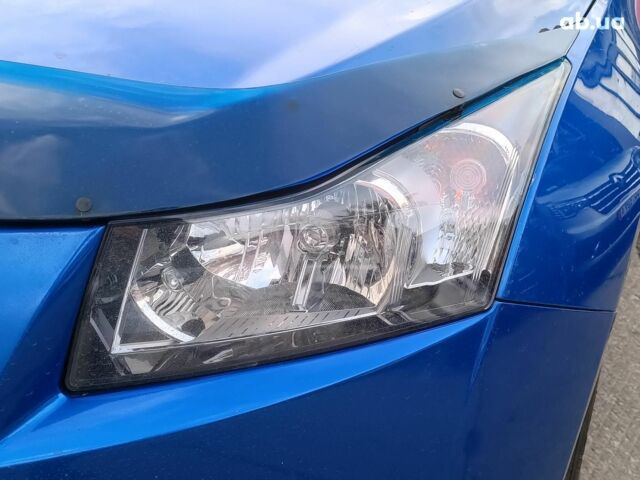 Синий Шевроле Круз, объемом двигателя 1.6 л и пробегом 161 тыс. км за 6850 $, фото 2 на Automoto.ua