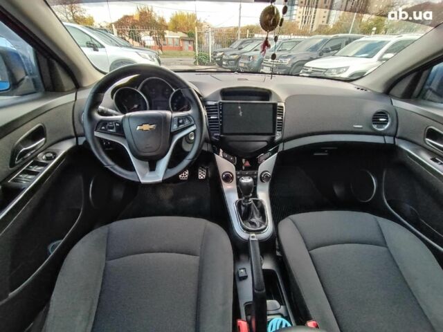 Синий Шевроле Круз, объемом двигателя 1.6 л и пробегом 161 тыс. км за 6850 $, фото 15 на Automoto.ua