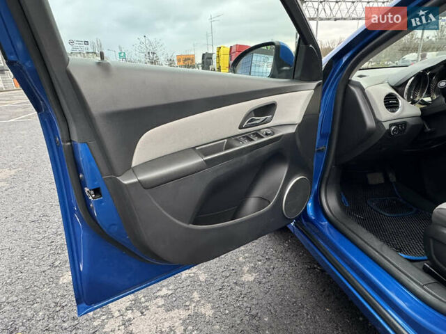 Синій Шевроле Круз, об'ємом двигуна 1.99 л та пробігом 160 тис. км за 8900 $, фото 22 на Automoto.ua
