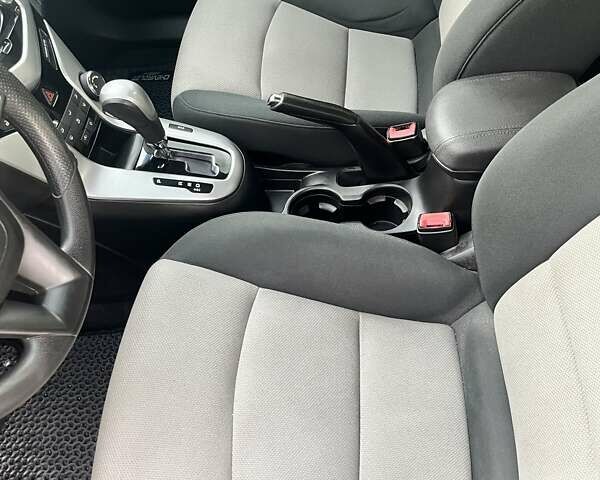 Синій Шевроле Круз, об'ємом двигуна 1.8 л та пробігом 248 тис. км за 6200 $, фото 8 на Automoto.ua
