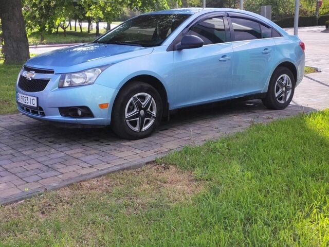 Синий Шевроле Круз, объемом двигателя 1.8 л и пробегом 181 тыс. км за 5900 $, фото 3 на Automoto.ua