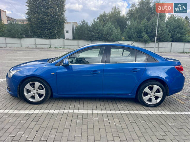 Синій Шевроле Круз, об'ємом двигуна 1.99 л та пробігом 352 тис. км за 7500 $, фото 3 на Automoto.ua