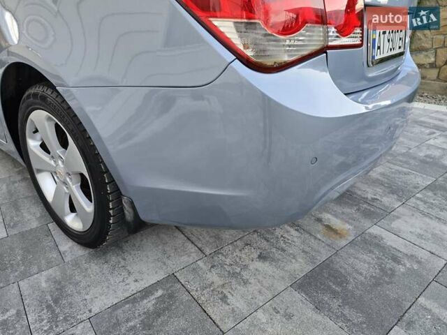 Синий Шевроле Круз, объемом двигателя 2 л и пробегом 127 тыс. км за 6950 $, фото 49 на Automoto.ua