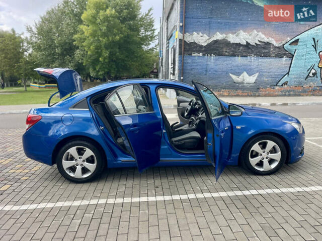 Синій Шевроле Круз, об'ємом двигуна 1.99 л та пробігом 352 тис. км за 7500 $, фото 19 на Automoto.ua
