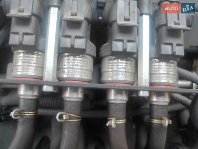 Синій Шевроле Круз, об'ємом двигуна 1.8 л та пробігом 243 тис. км за 6500 $, фото 6 на Automoto.ua